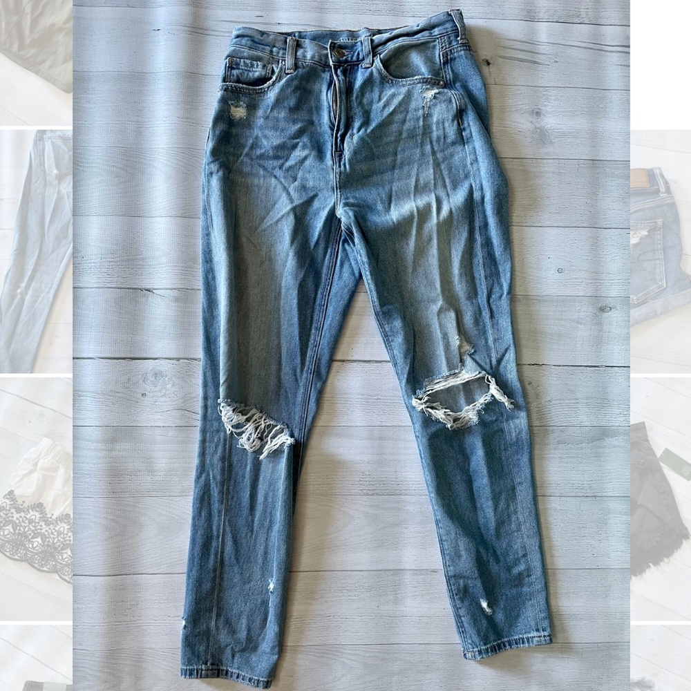 AE mom jeans